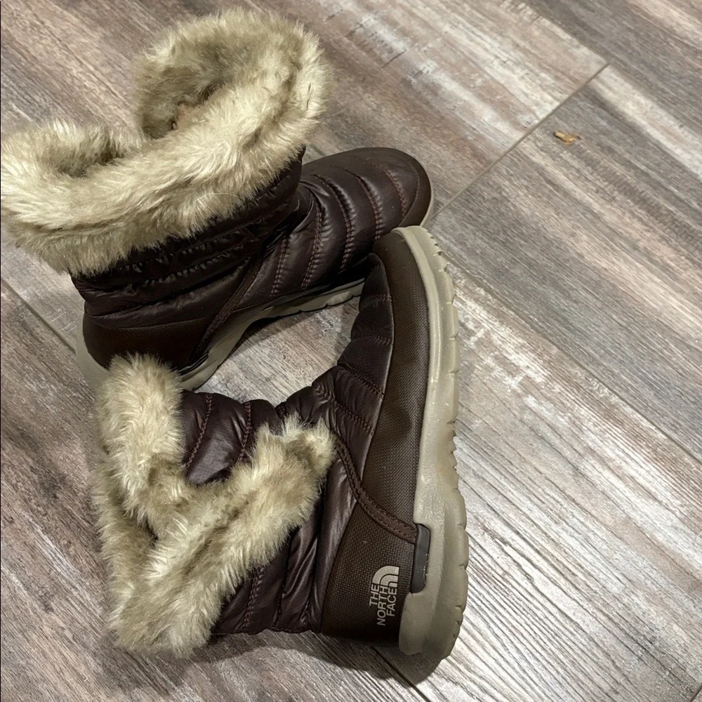 THE NORTH FACE THERMOBALL BOOTS